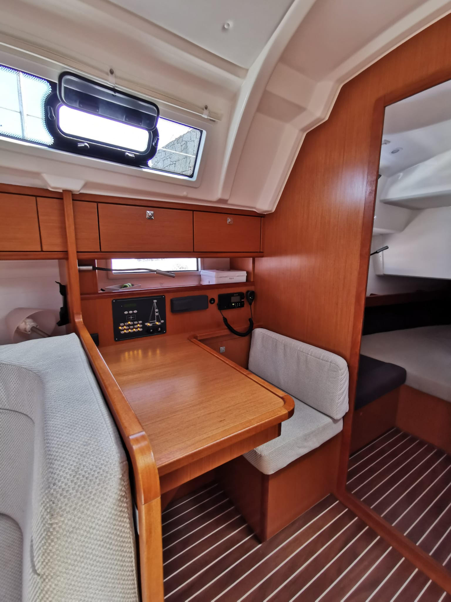 Photo #6 - Bavaria Cruiser 41 - 3 cab. (ECONOMY) in Portisco - 35064