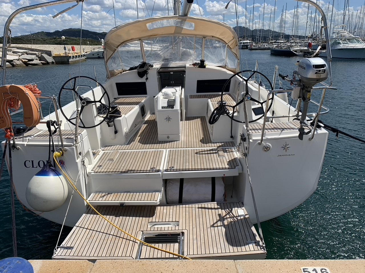 Photo #4 - Sun Odyssey 490 - 5 + 1 cab. (ECONOMY) en Portisco - 35068