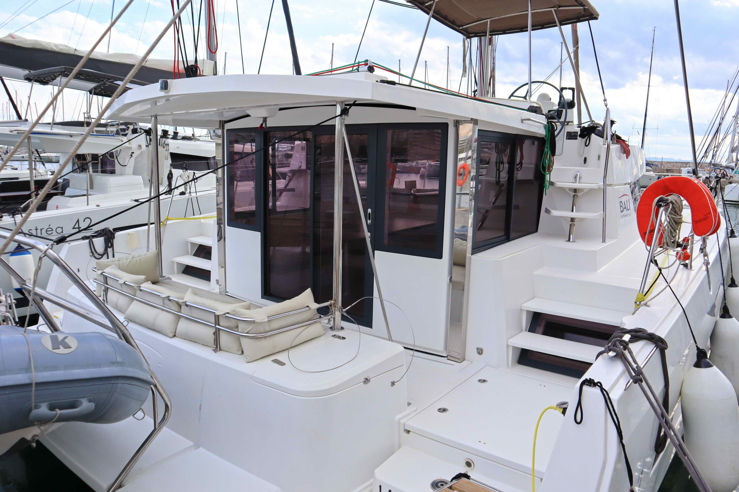 Photo #4 - Bali 4.1 - 4 cab. (CLASS) in Paros - 35081