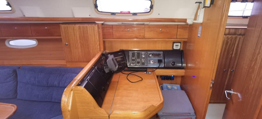 Photo #8 - Bavaria 42 Cruiser (ECONOMY) en Atenas - 35085