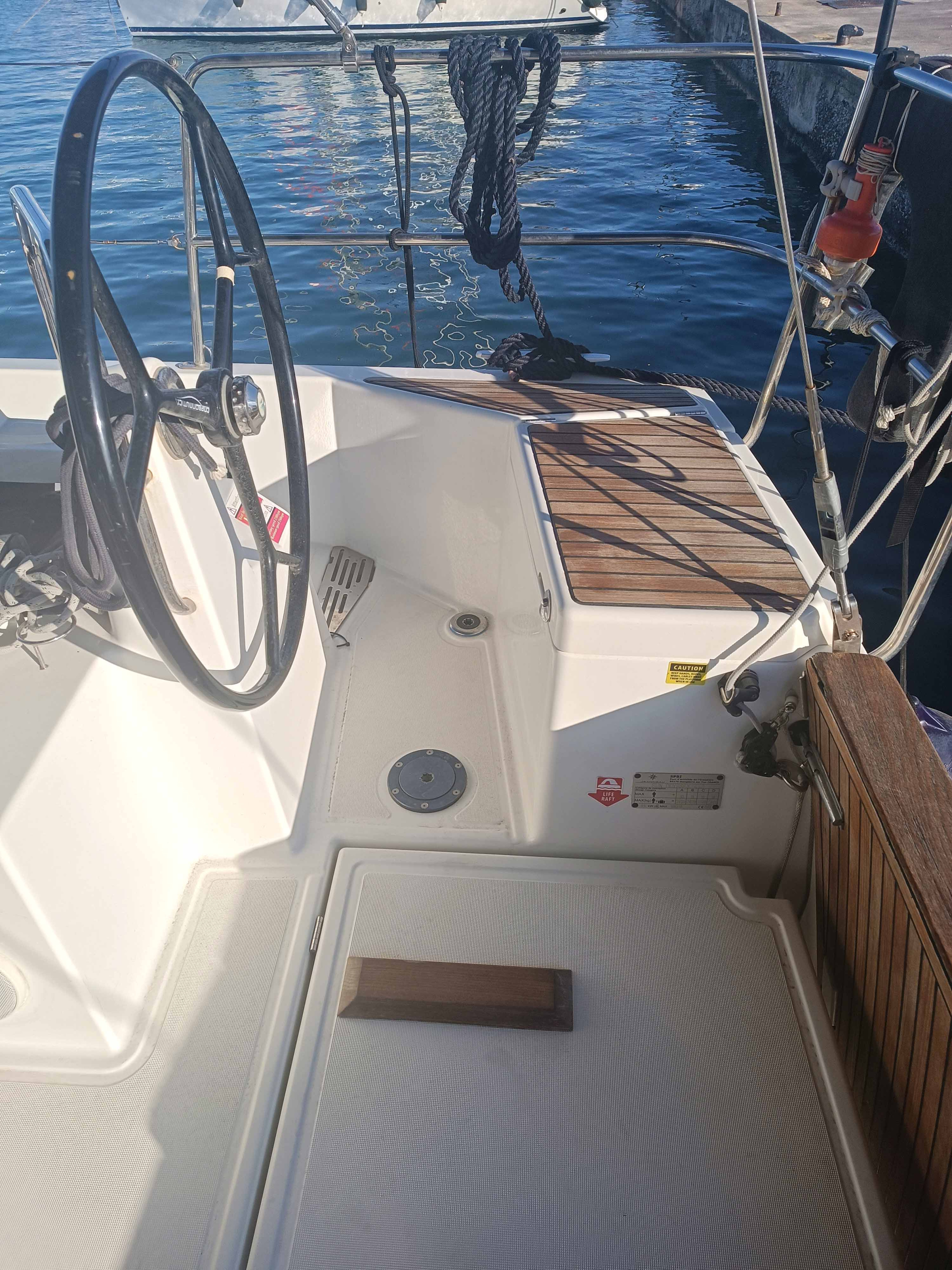 Photo #5 - Sun Odyssey 440 (CLASS) in Korfu - 35108