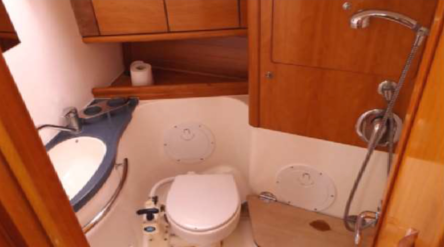 Photo #16 - Bavaria 50 Cruiser (ECONOMY) en Kalkara - 35130