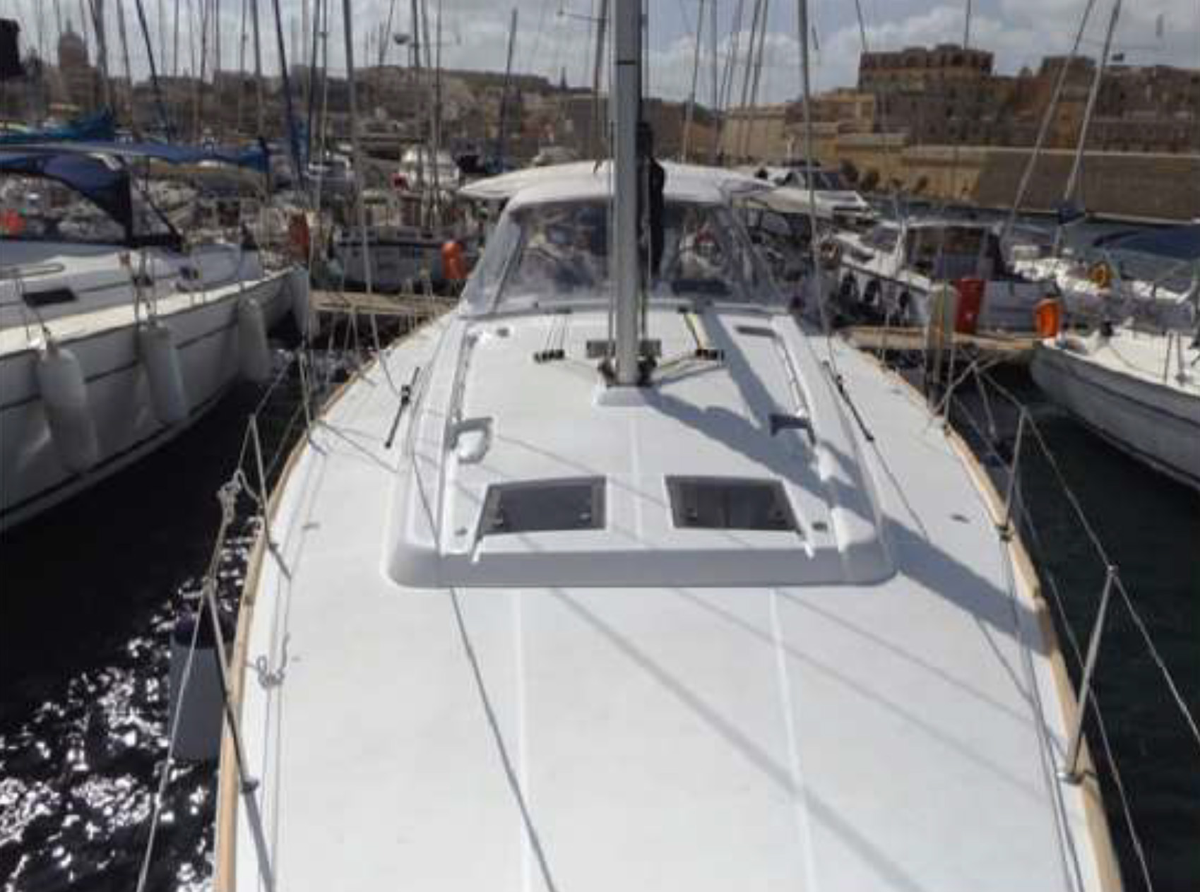 Photo #5 - Oceanis 48 - 5 cab. (ECONOMY) en Kalkara - 35134