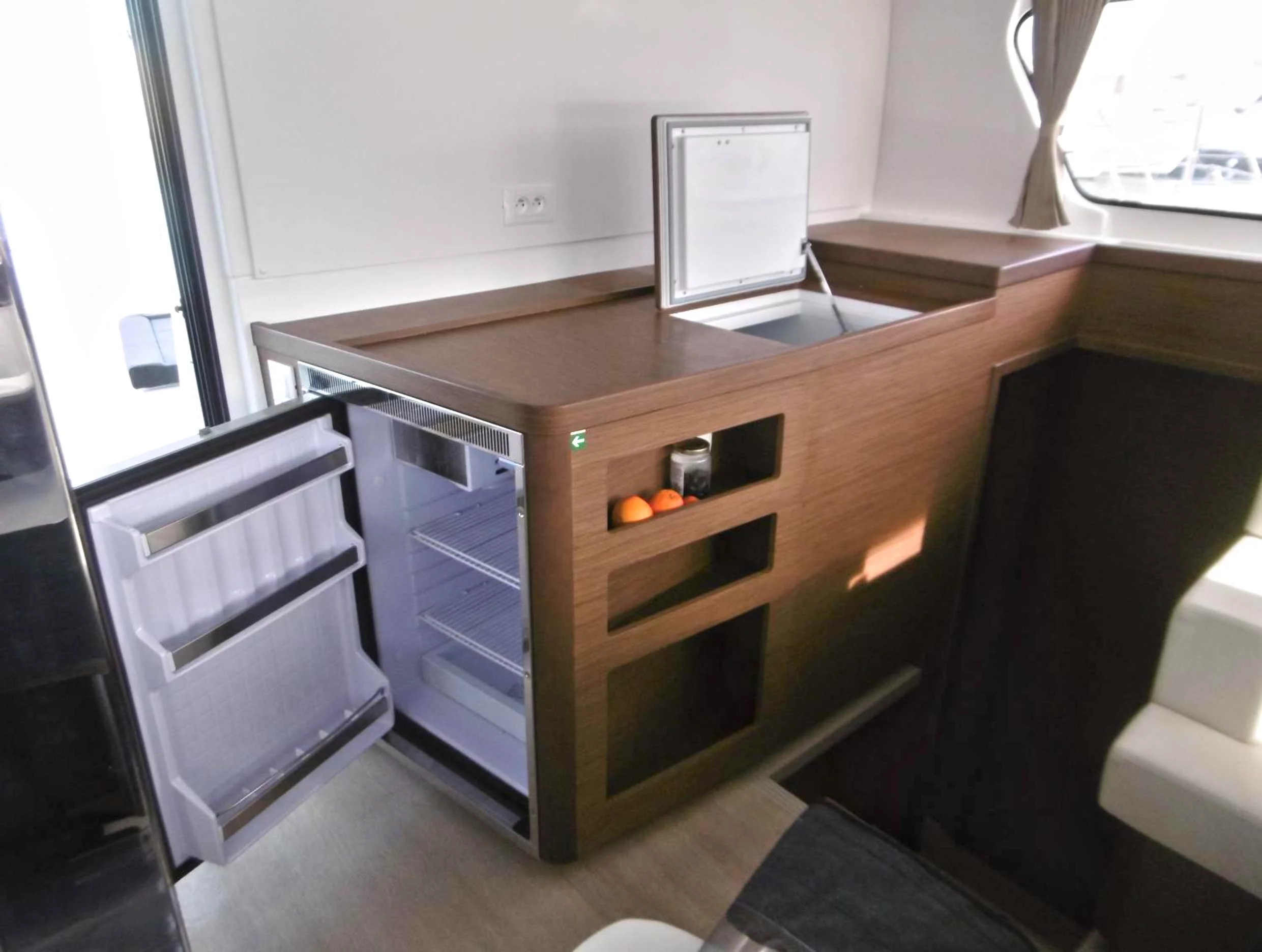 Lagoon 42 - 4 + 2 cab. (ECONOMY)  - 12