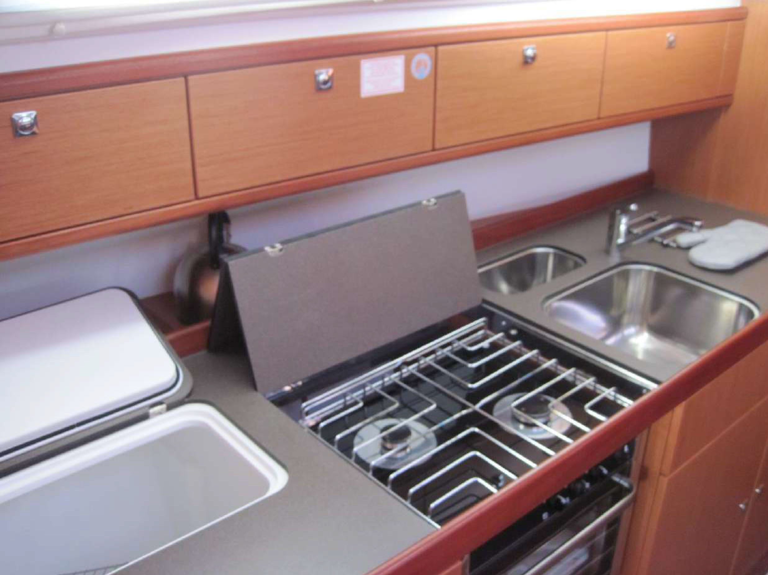 Photo #12 - Bavaria Cruiser 41 - 3 cab. (ECONOMY) en Capo d'Orlando - 35186