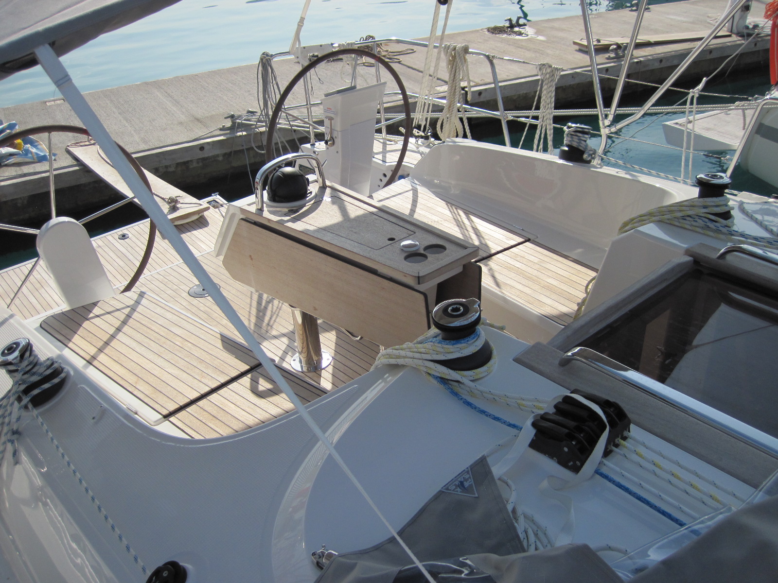 Photo #8 - Bavaria Cruiser 37 - 3 cab. (ECONOMY) en Capo d'Orlando - 35187