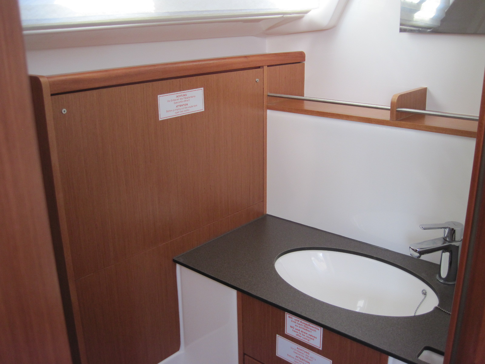 Photo #21 - Bavaria Cruiser 37 - 3 cab. (ECONOMY) en Capo d'Orlando - 35187