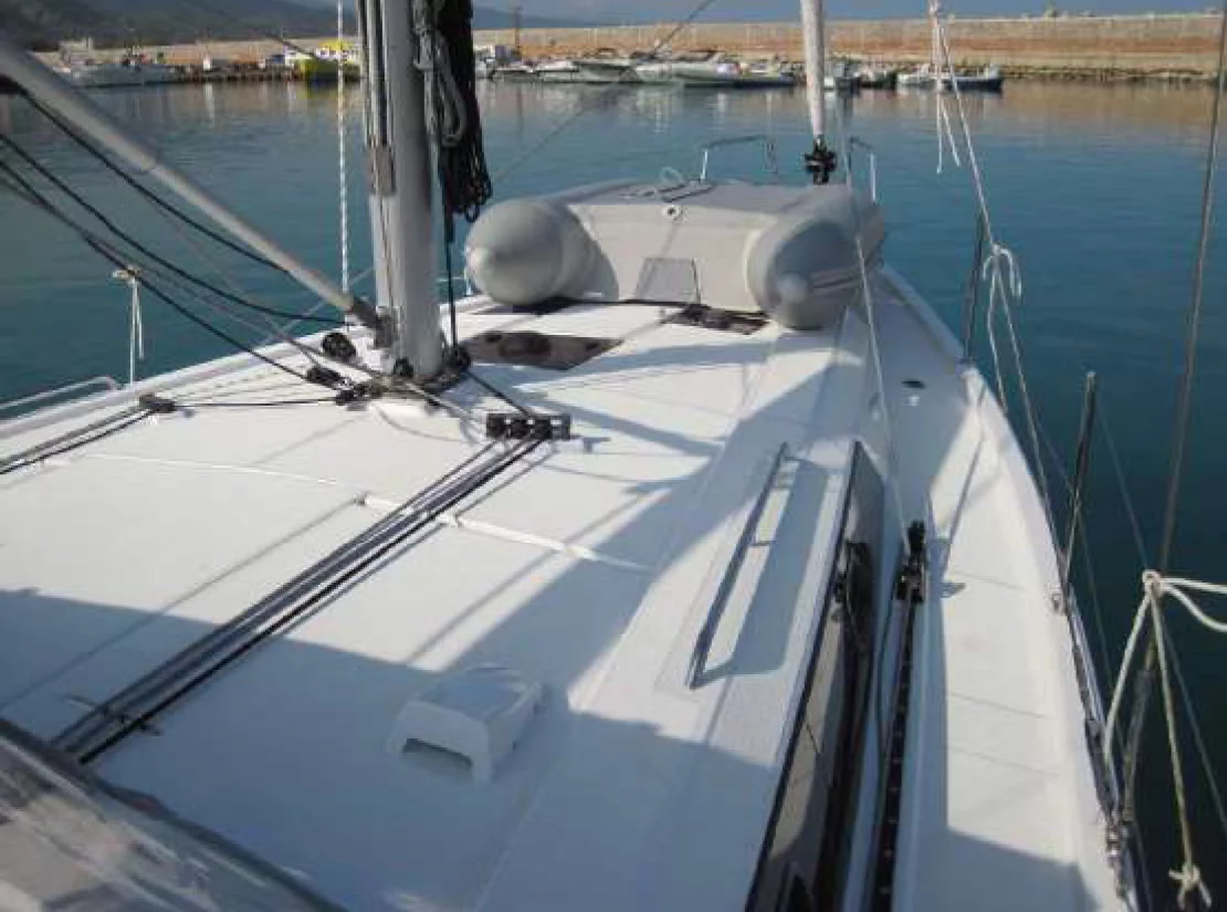 Oceanis 41.1 (ECONOMY)  - 5