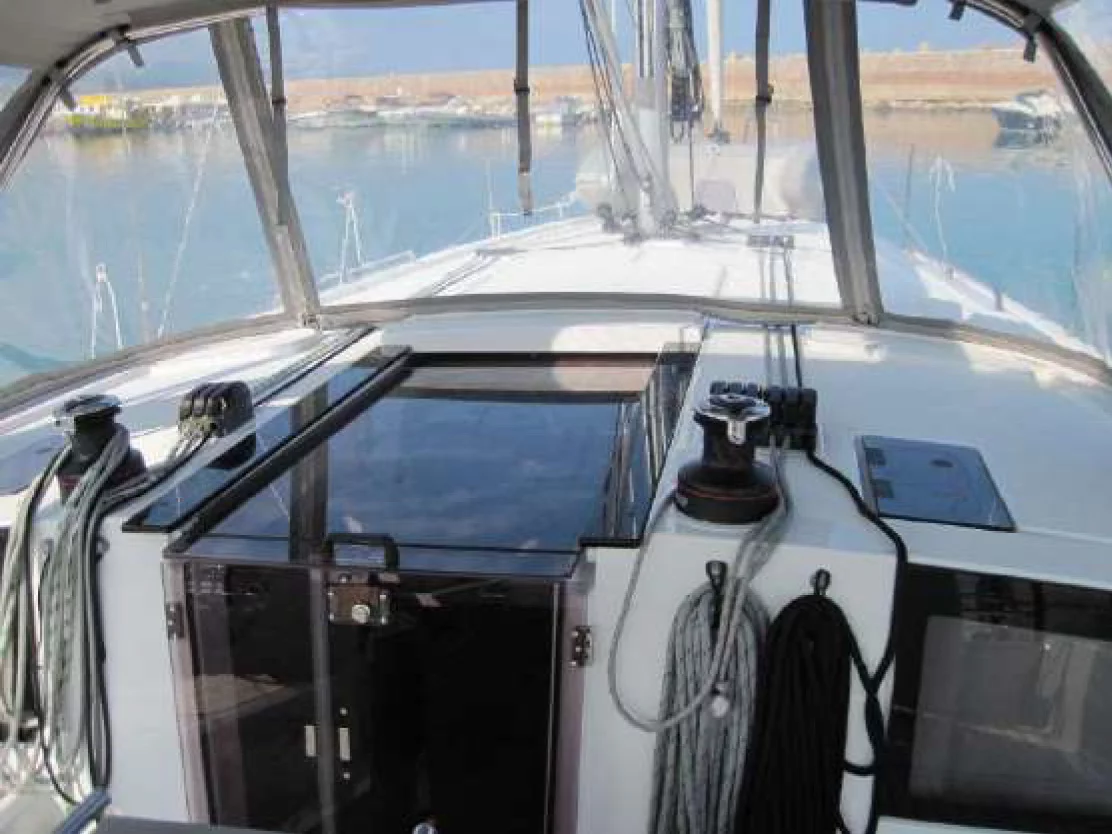 Oceanis 41.1 (ECONOMY)  - 7