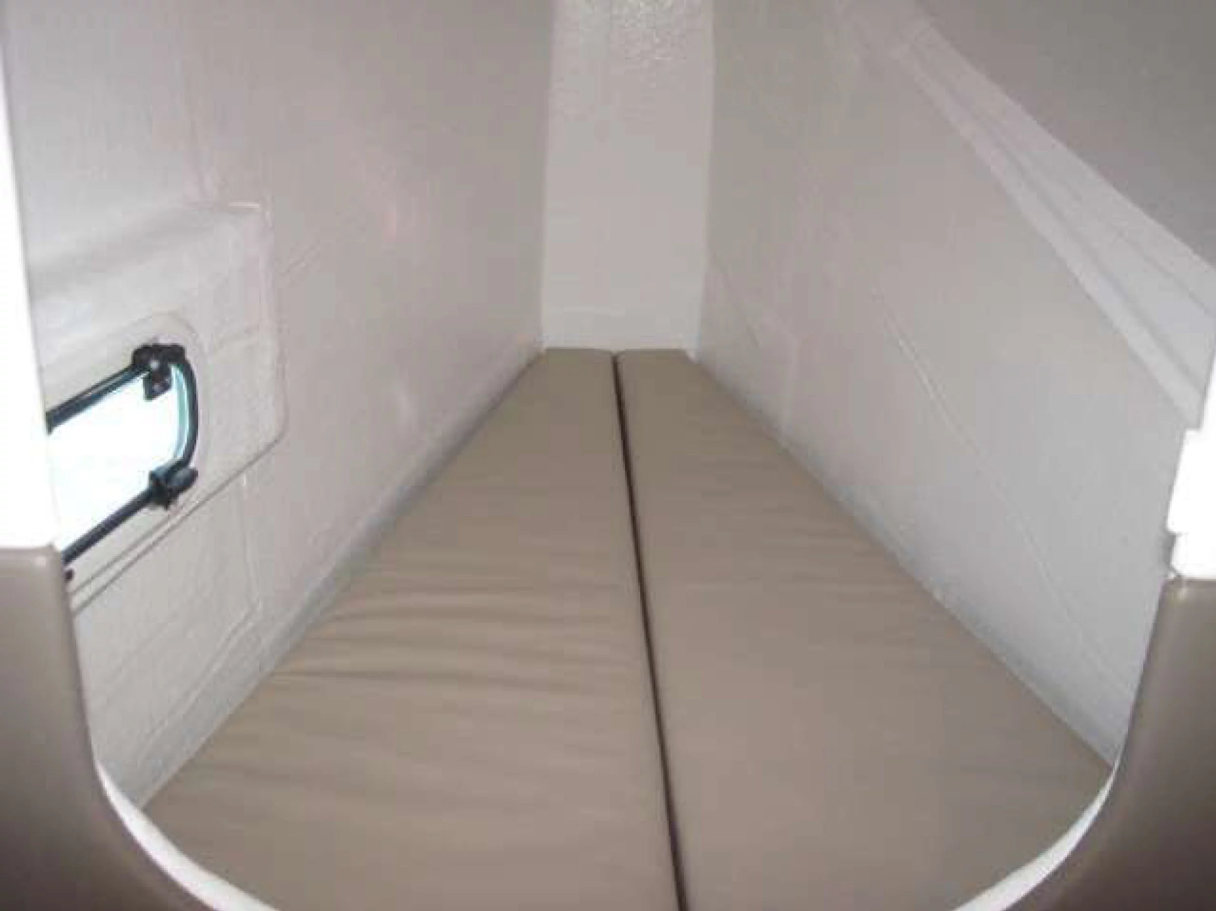 Bali 4.3 - 4 + 2 cab. (CLASS)  - 2