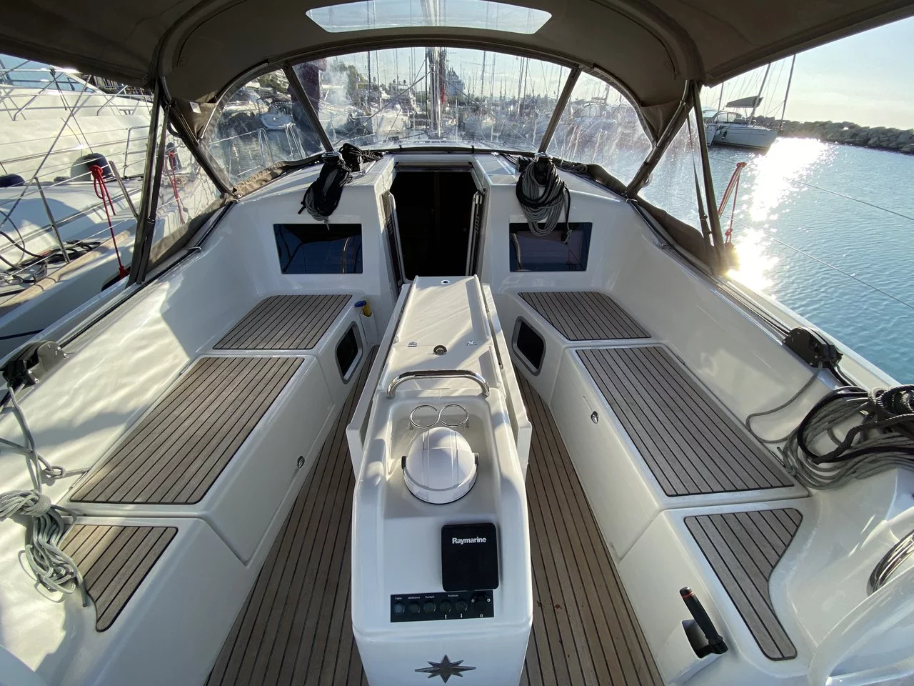 Sun Odyssey 410 - 3 cab. (CLASS)  - 3