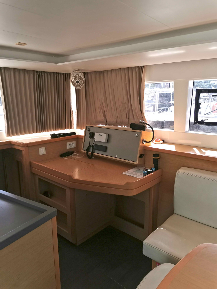 Photo #5 - Lagoon 450 F - 4 + 2 cab. (ECONOMY) in Port de Plaisance - 35209