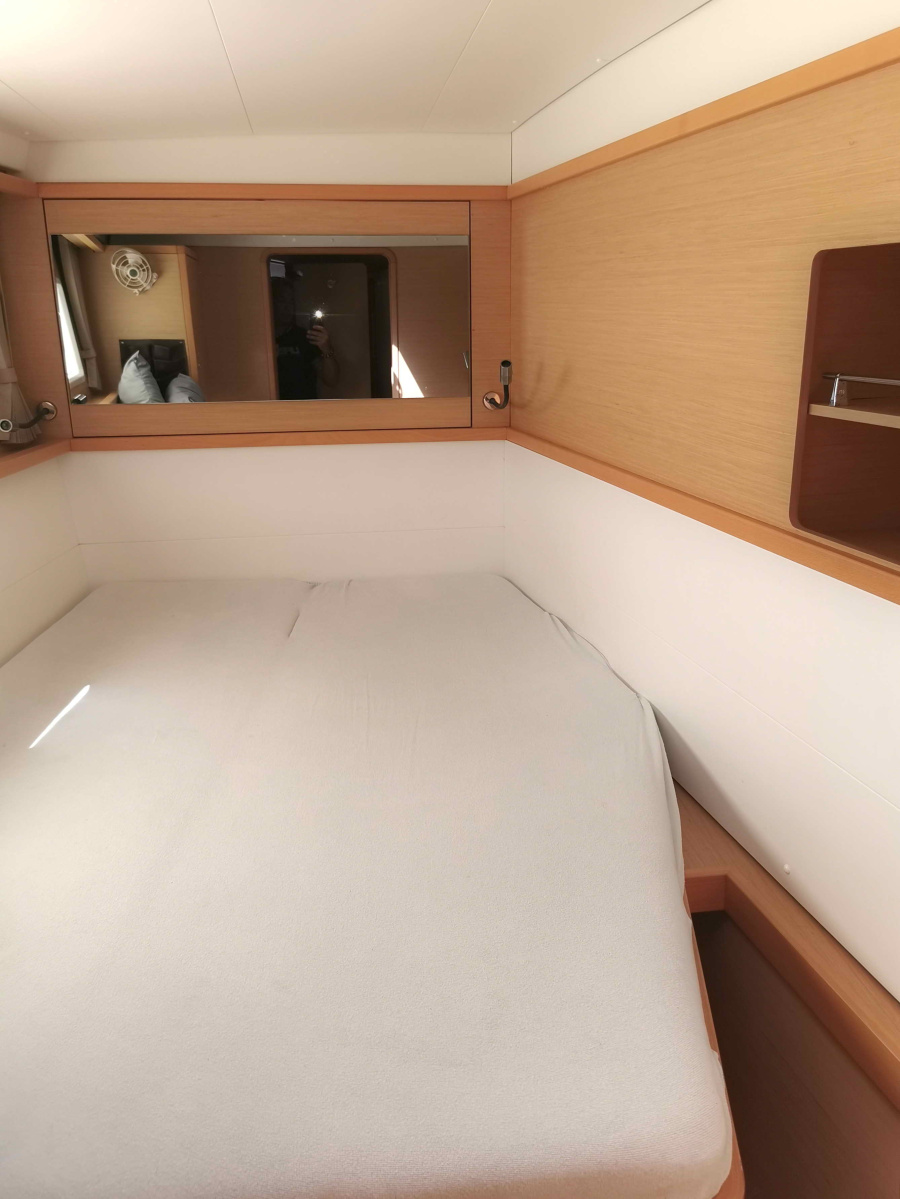 Photo #8 - Lagoon 450 F - 4 + 2 cab. (ECONOMY) in Port de Plaisance - 35209