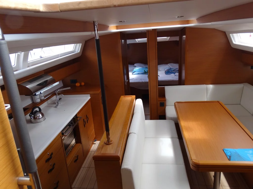 Jeanneau 54 - 6 cab. (ECONOMY)  - 4