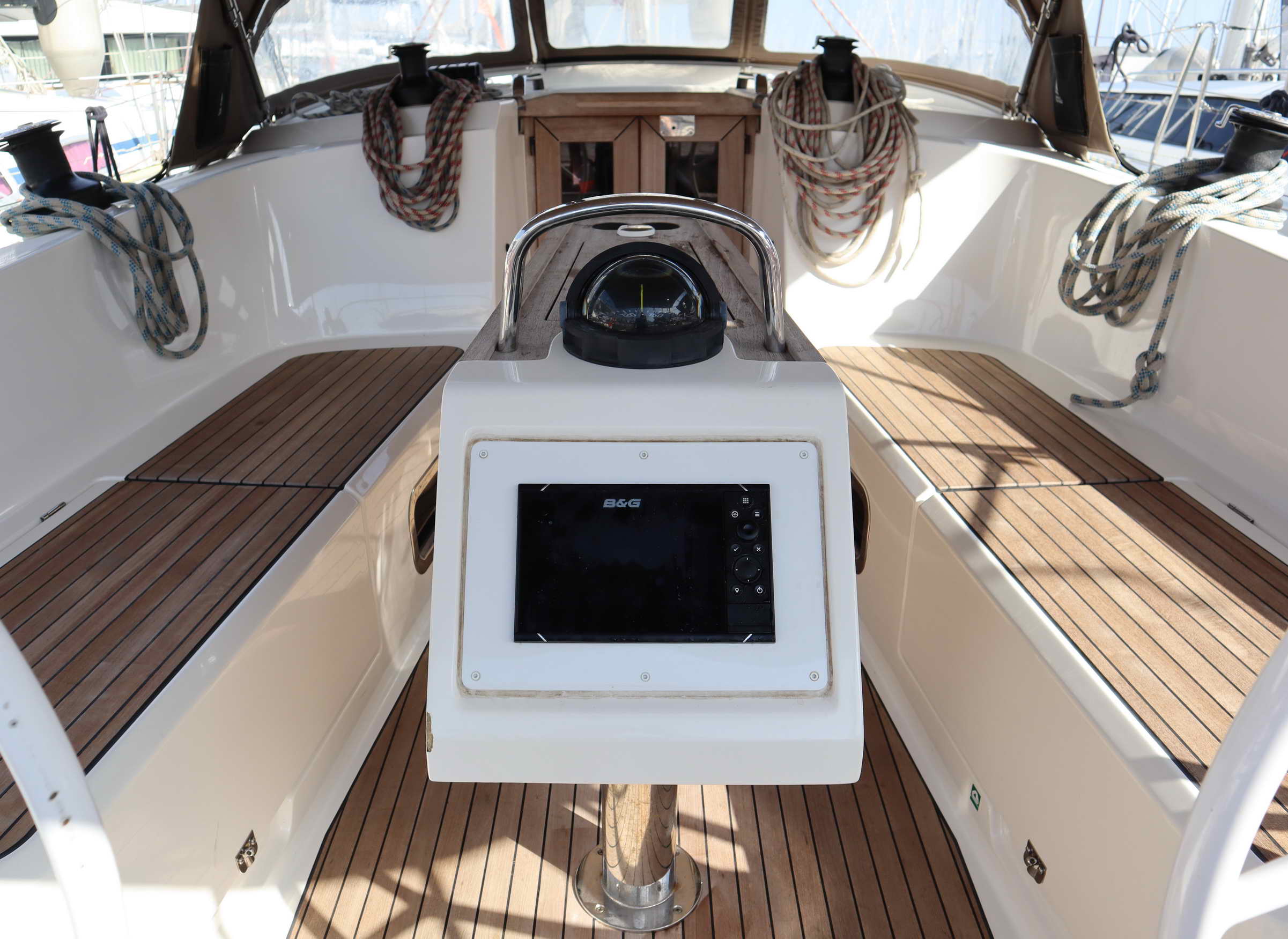 Photo #7 - Bavaria Cruiser 41 - 3 cab. (CLASS) en Atenas - 35216