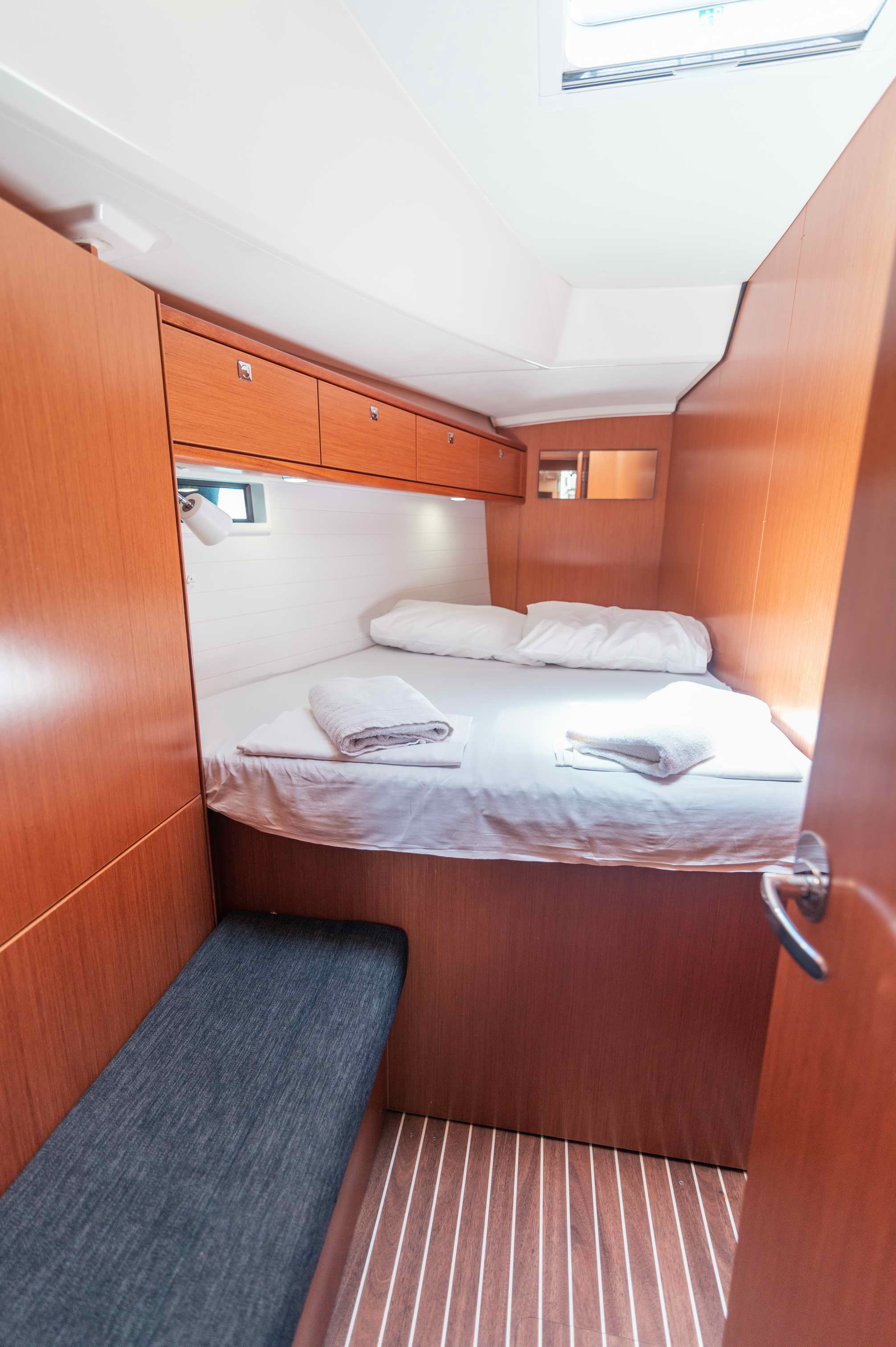 Photo #12 - Bavaria Cruiser 46 - 4 cab. (ECONOMY) en Kos - 35218