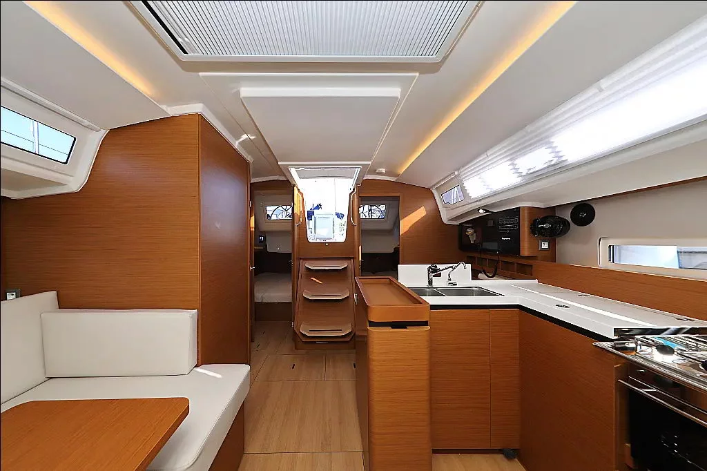 Sun Odyssey 410 - 3 cab. (CLASS)  - 16