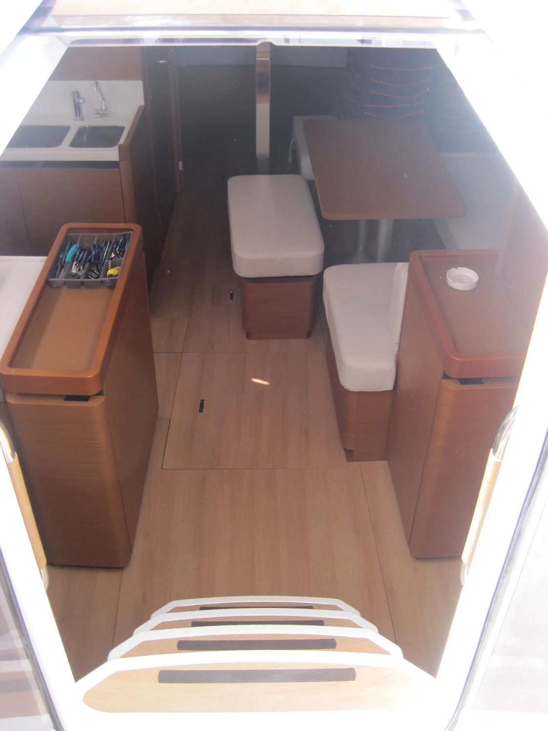 Sun Odyssey 440 (ECONOMY)  - 9