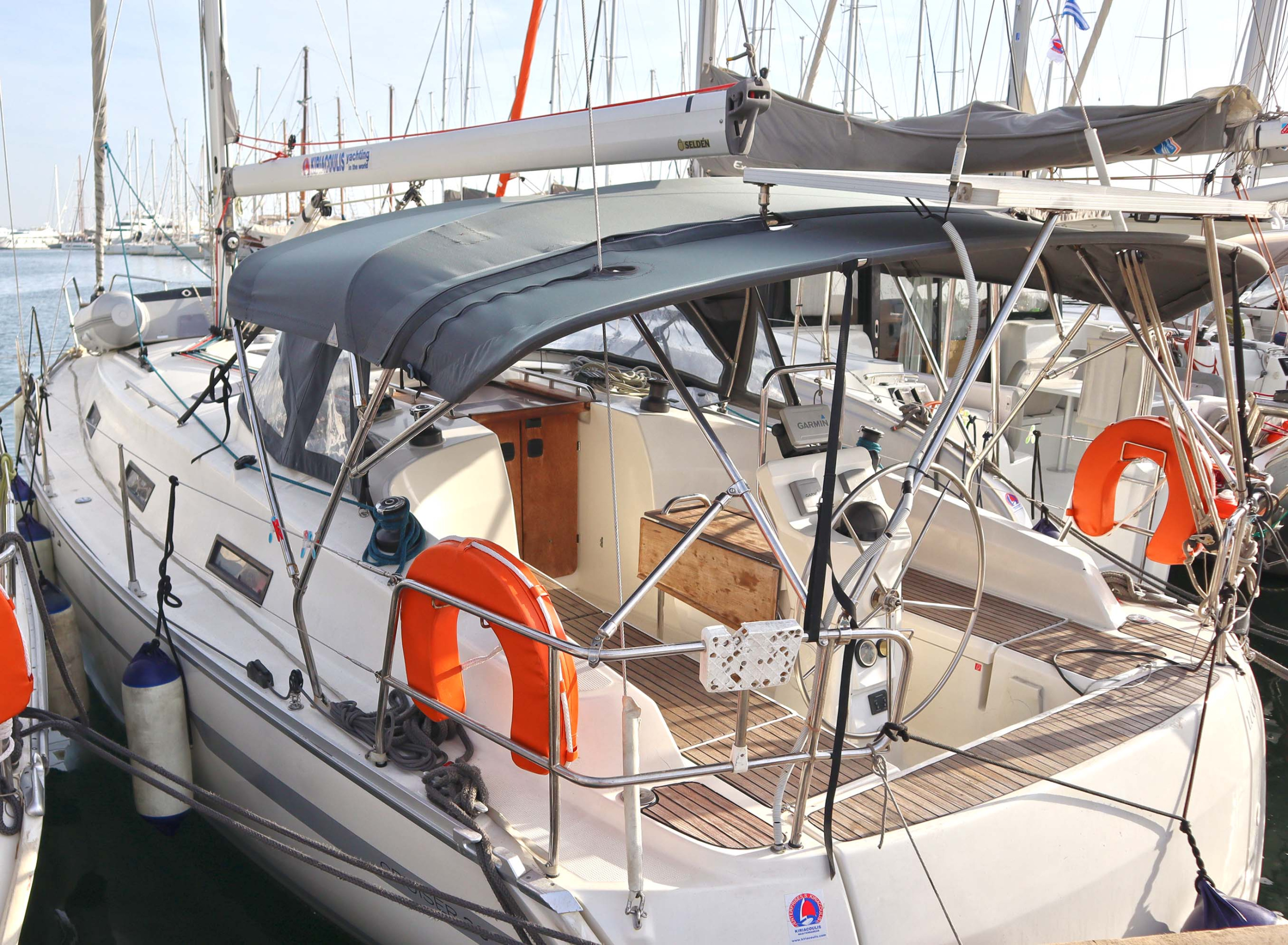 Photo #4 - Bavaria Cruiser 36 (ECONOMY) in Athen - 35242