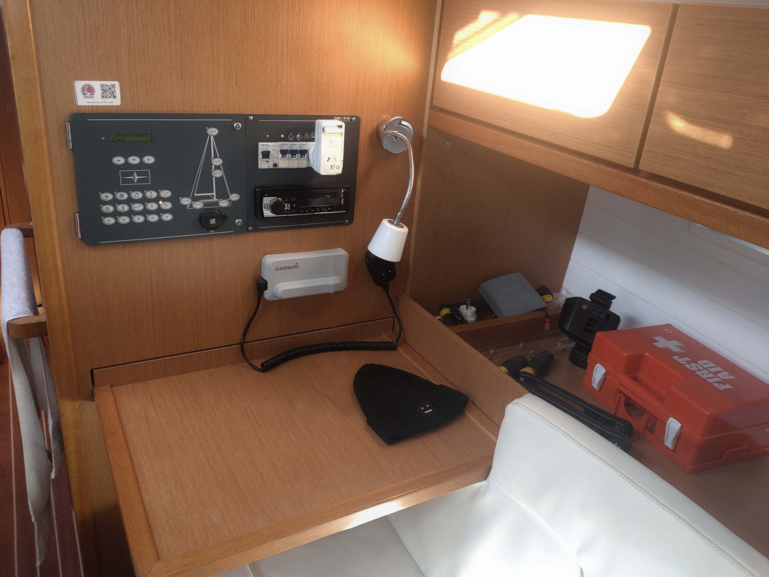Photo #8 - Bavaria Cruiser 36 (ECONOMY) in Athen - 35242
