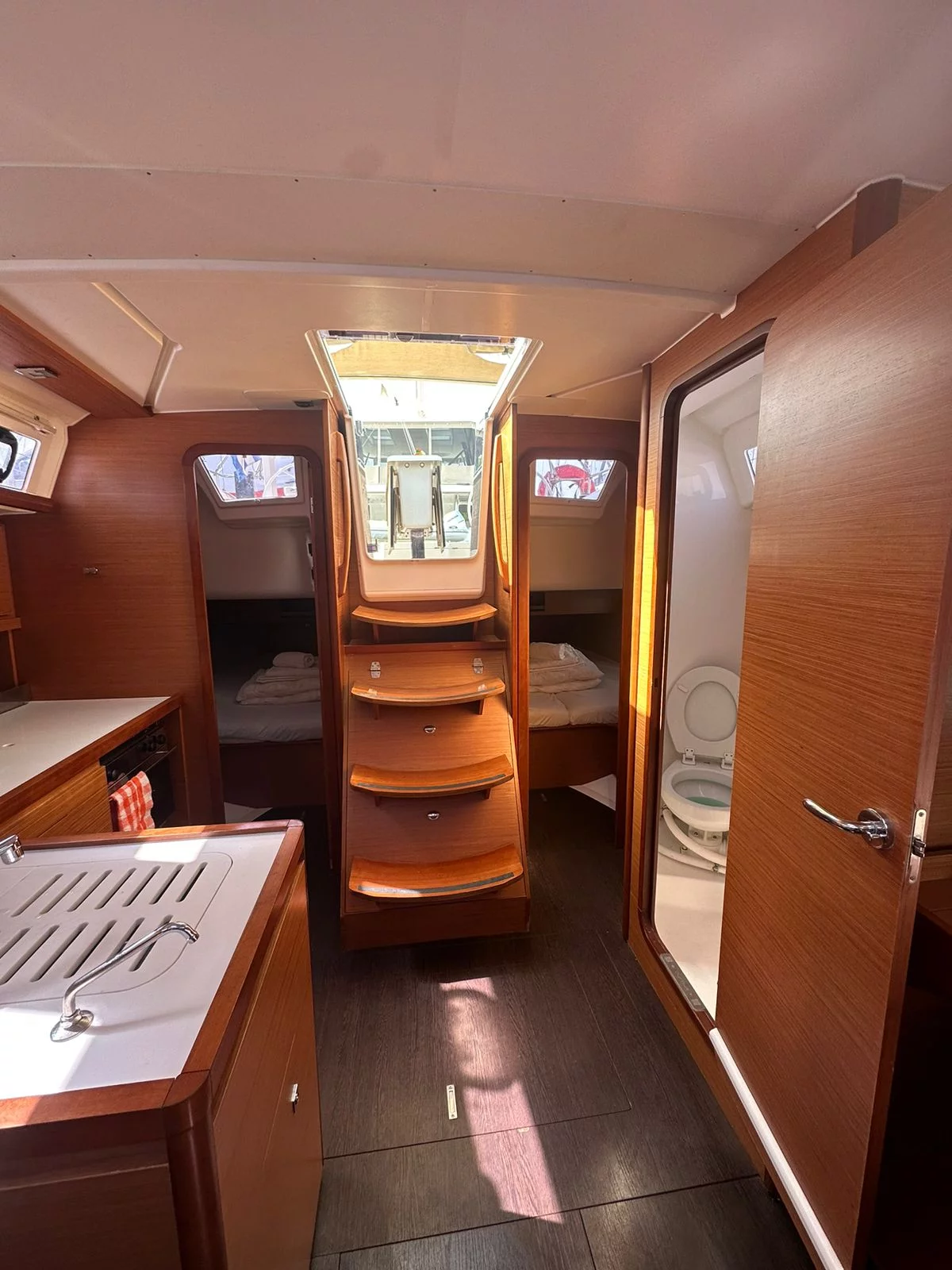 Dufour 390 (CLASS)  - 6