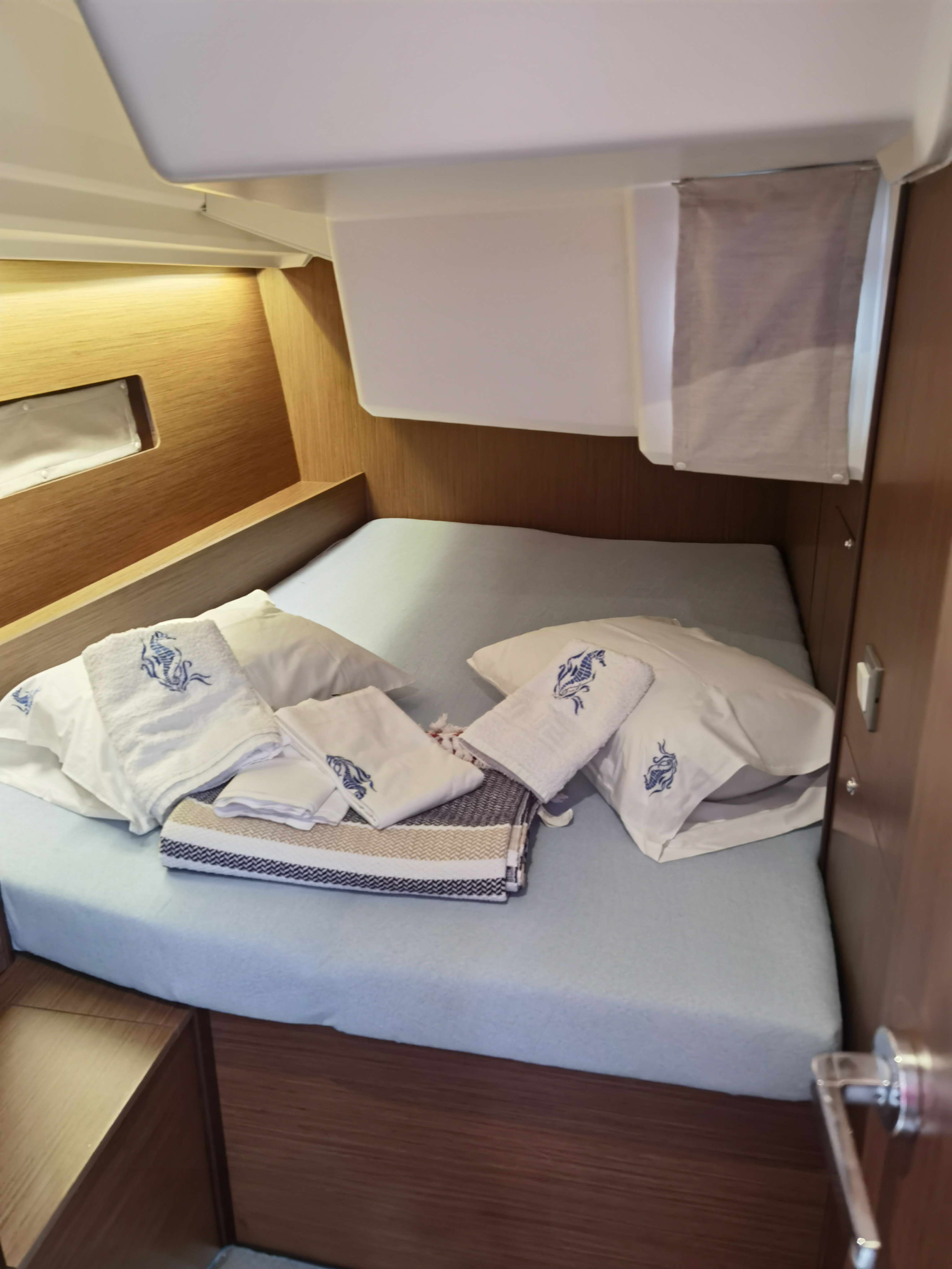 Photo #16 - Oceanis 40.1 (PRESTIGE) en Atenas - 35272