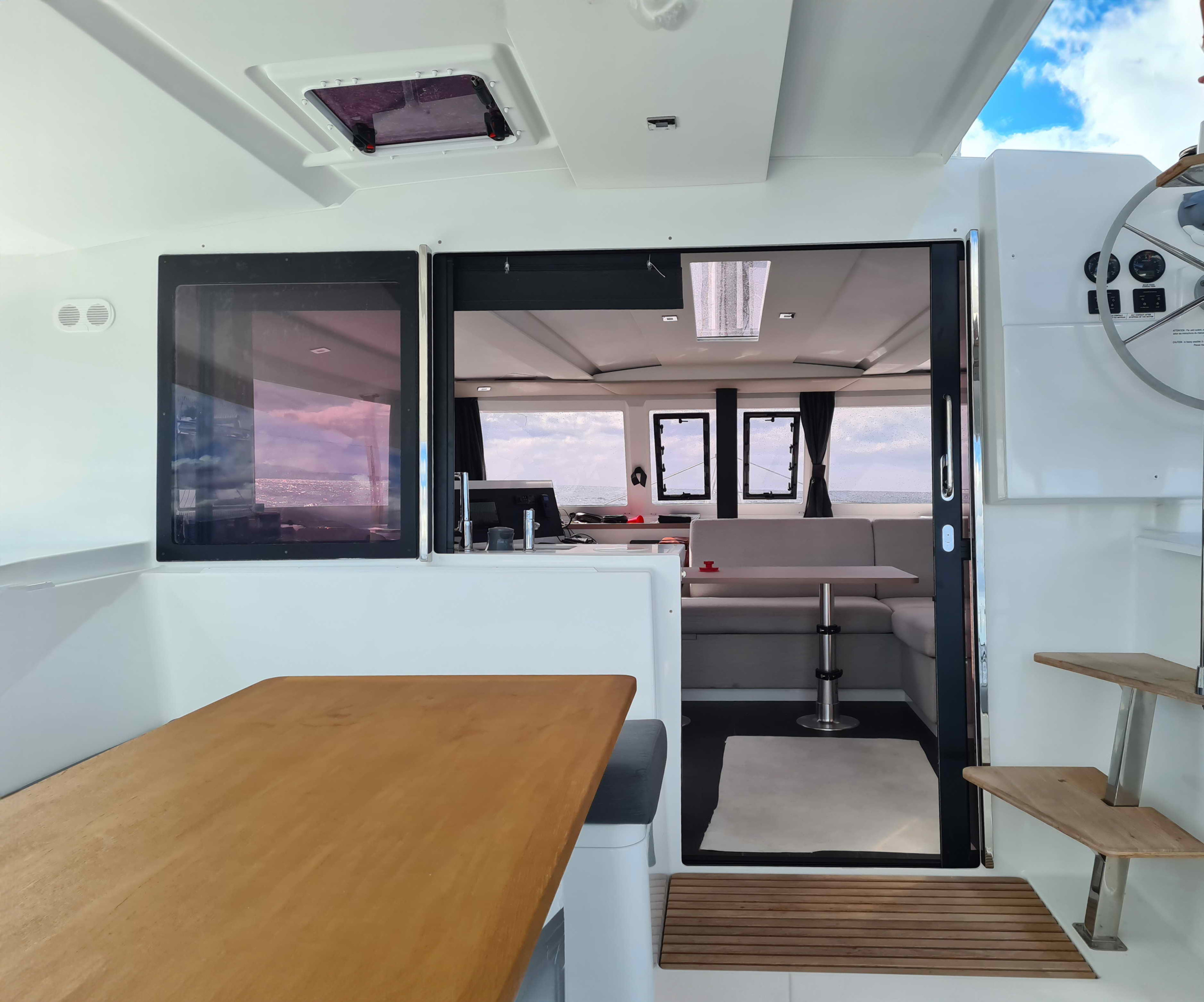 Photo #9 - Fountaine Pajot Lucia 40 - 4 cab. (CLASS) en Lefkada - 35273