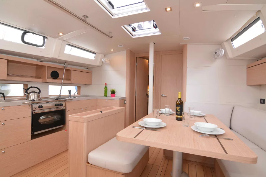 Oceanis 46.1 (CLASS)  - 13