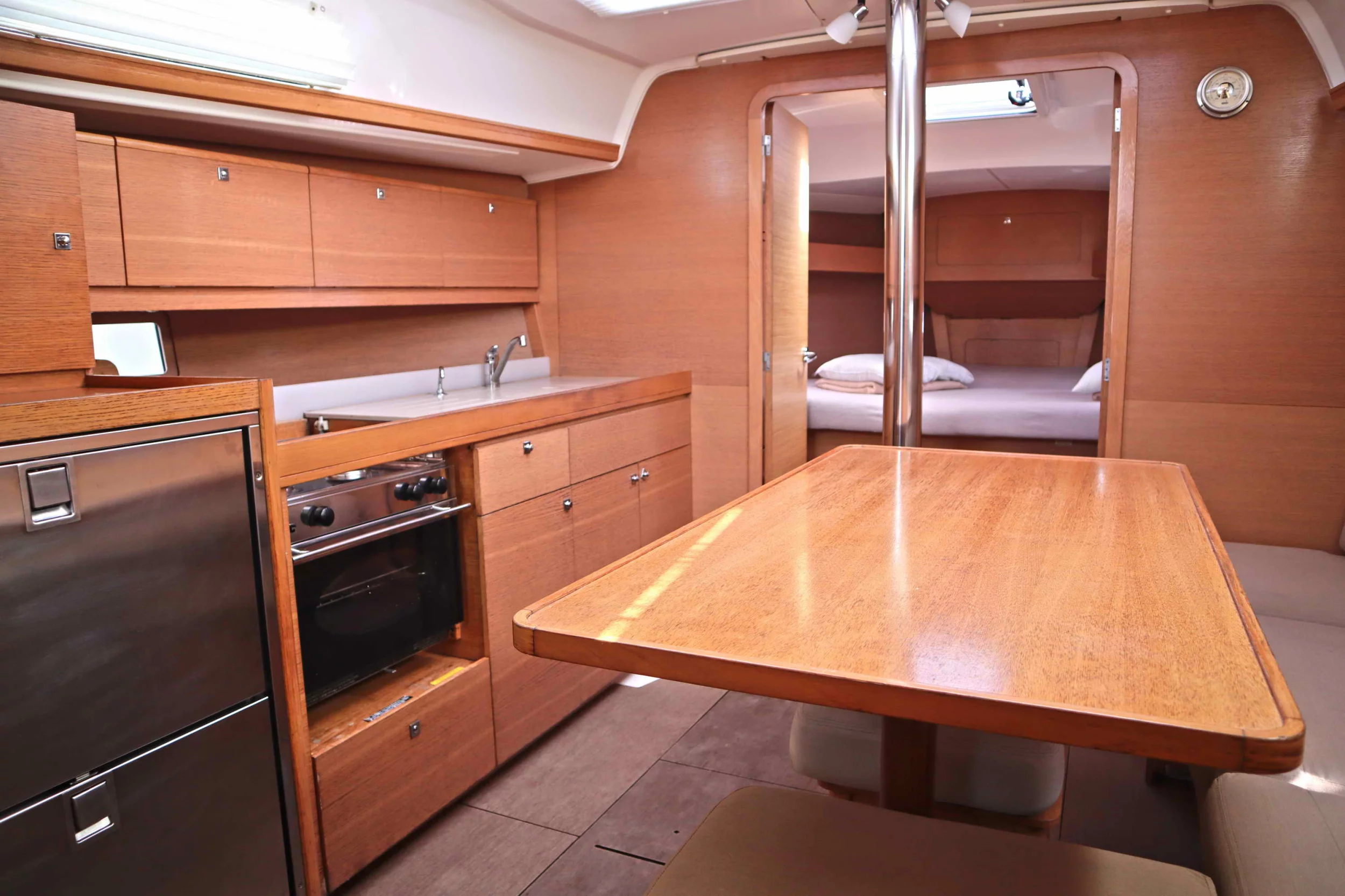 Dufour 382 GL (ECONOMY)  - 8