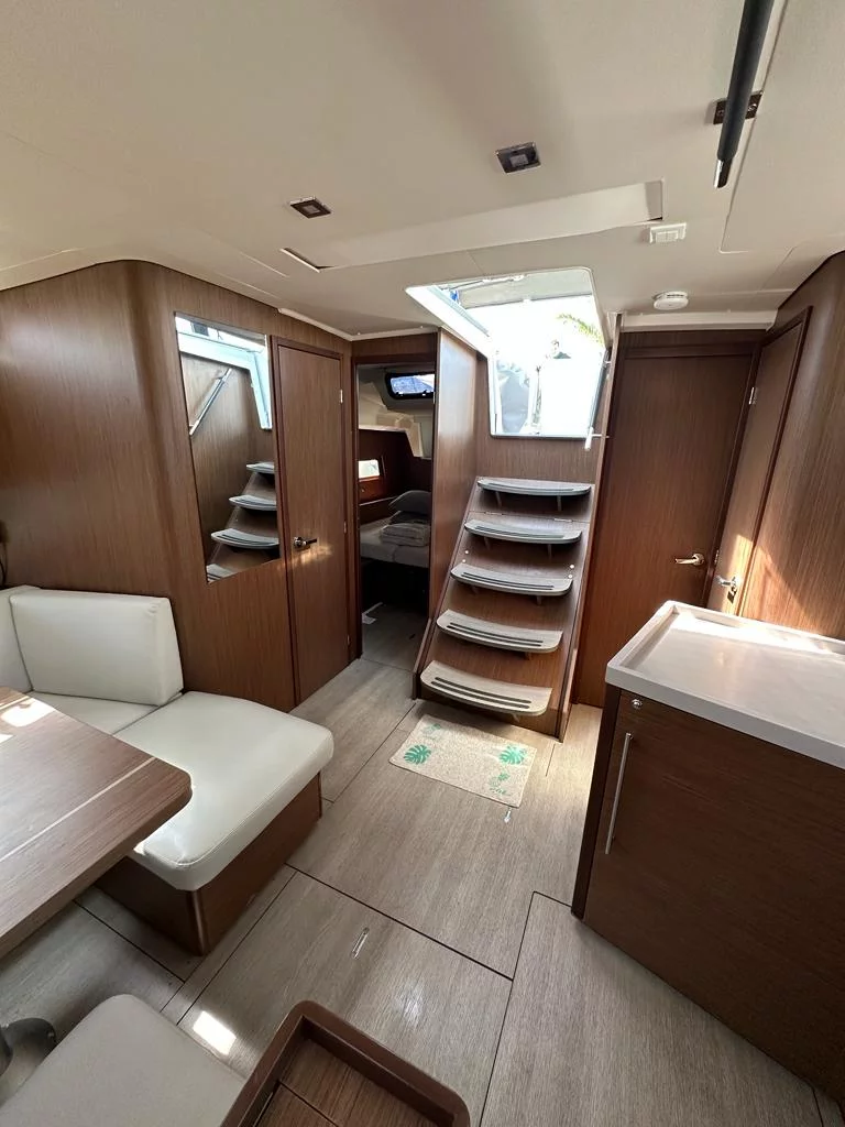 Oceanis 46.1 (PRESTIGE)  - 5
