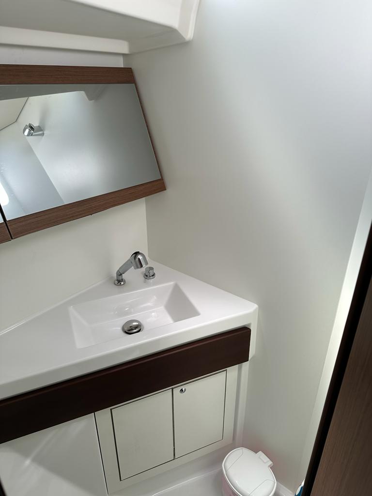 Photo #10 - Oceanis 46.1 (PRESTIGE) in Athens - 35291