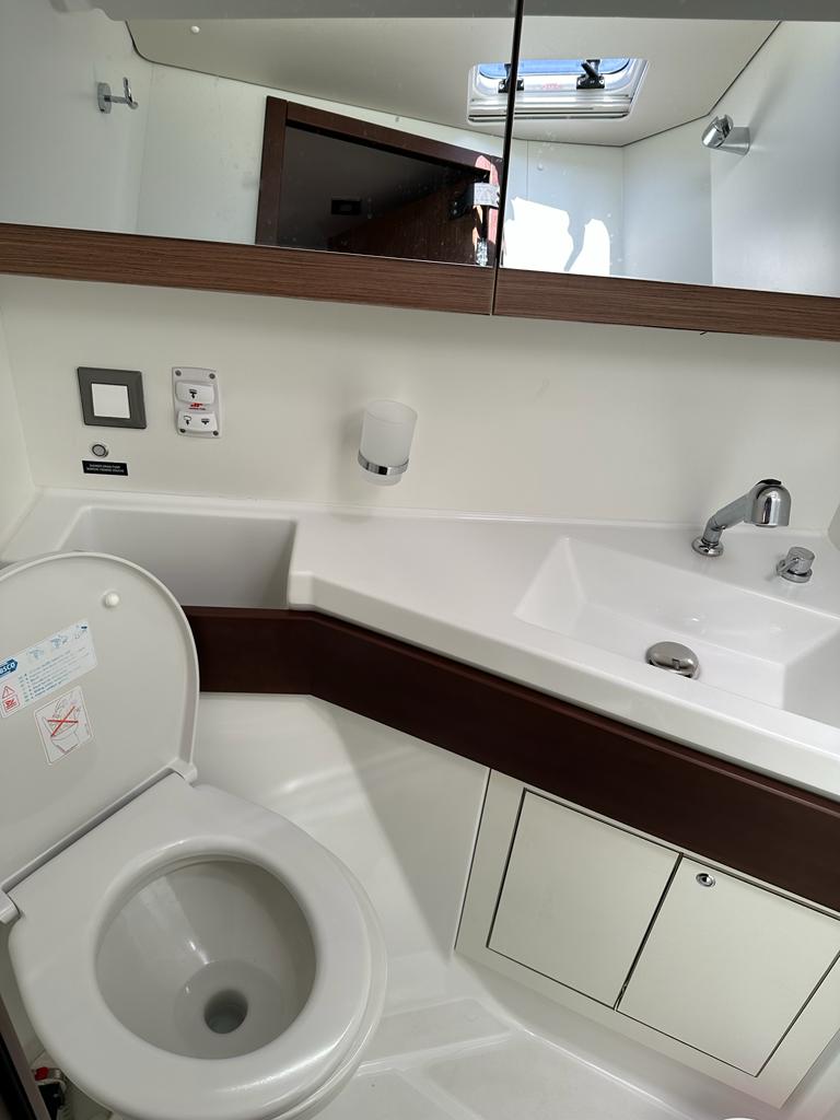 Photo #11 - Oceanis 46.1 (PRESTIGE) in Athens - 35291