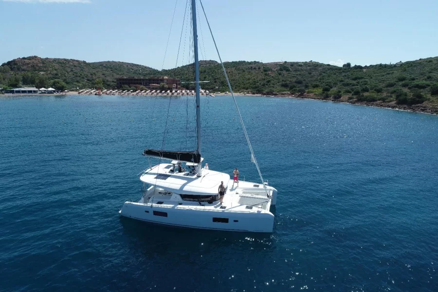 Lagoon 42 - 4 + 2 cab. (CLASS)  - 3