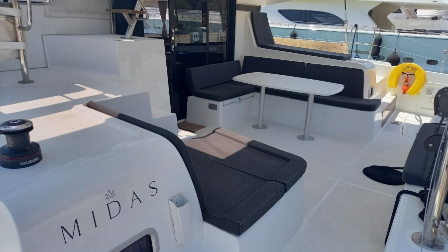 Photo #5 - Lagoon 42 - 4 + 2 cab. (CLASS) in Atene - 35300