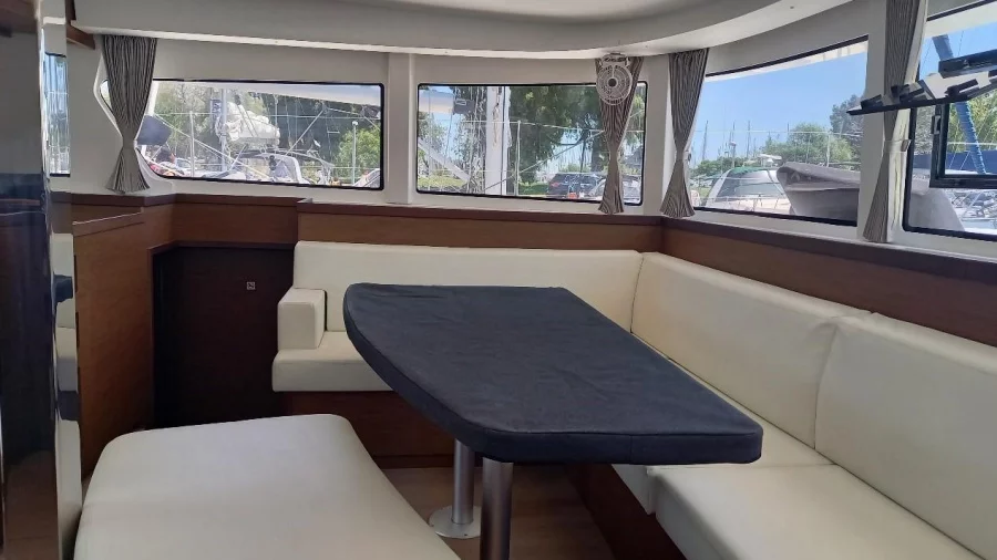 Lagoon 42 - 4 + 2 cab. (CLASS)  - 9
