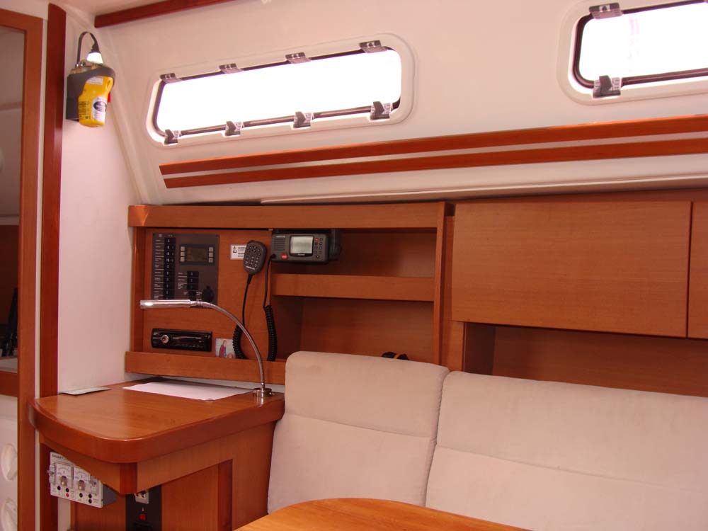 Photo #14 - Hanse 325 (Selini) in Atene - 35331