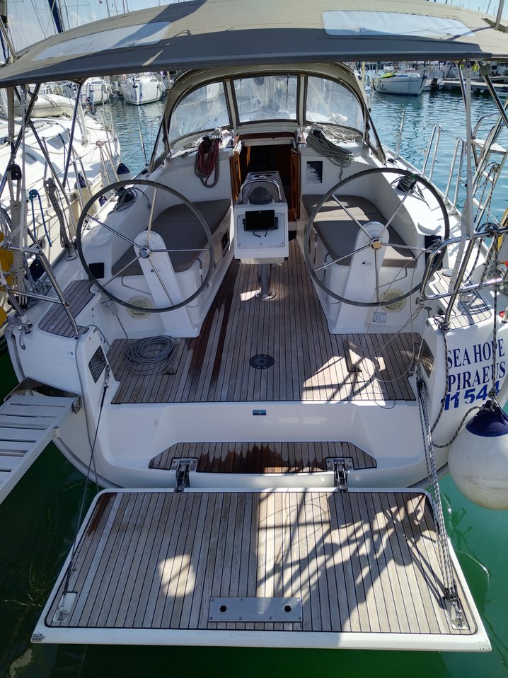 Photo #11 - Bavaria Cruiser 37 - 3 cab. (Sea Hope) in Corfù - 35338