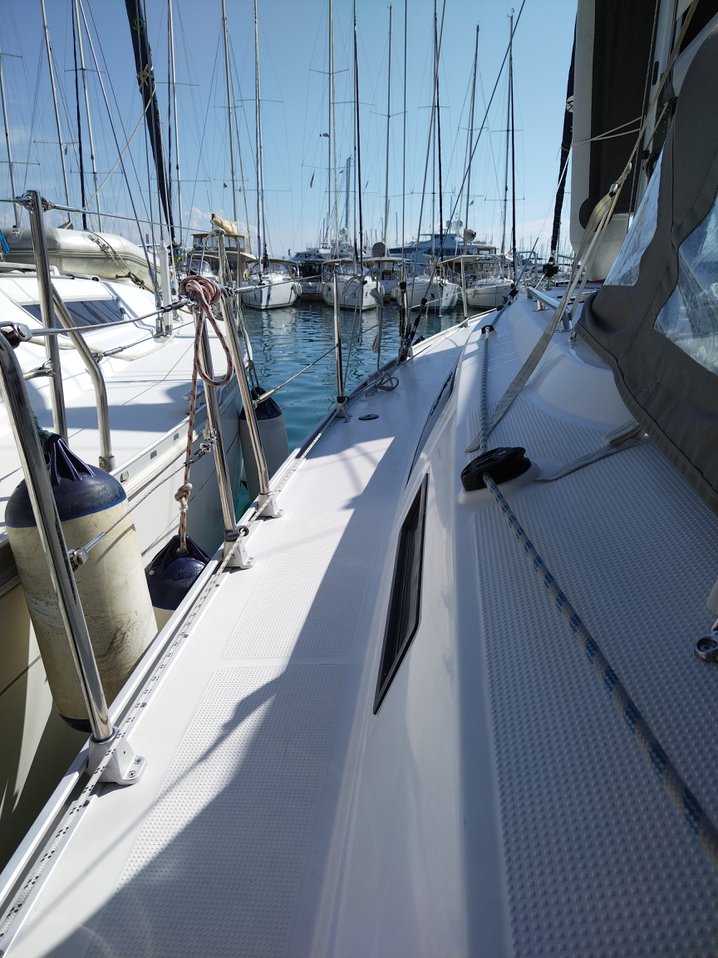 Photo #14 - Bavaria Cruiser 37 - 3 cab. (Sea Hope) in Corfù - 35338