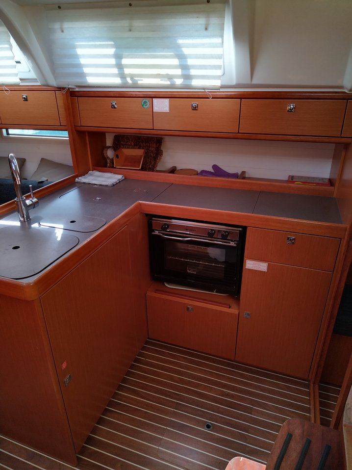 Photo #20 - Bavaria Cruiser 37 - 3 cab. (Sea Hope) in Corfù - 35338