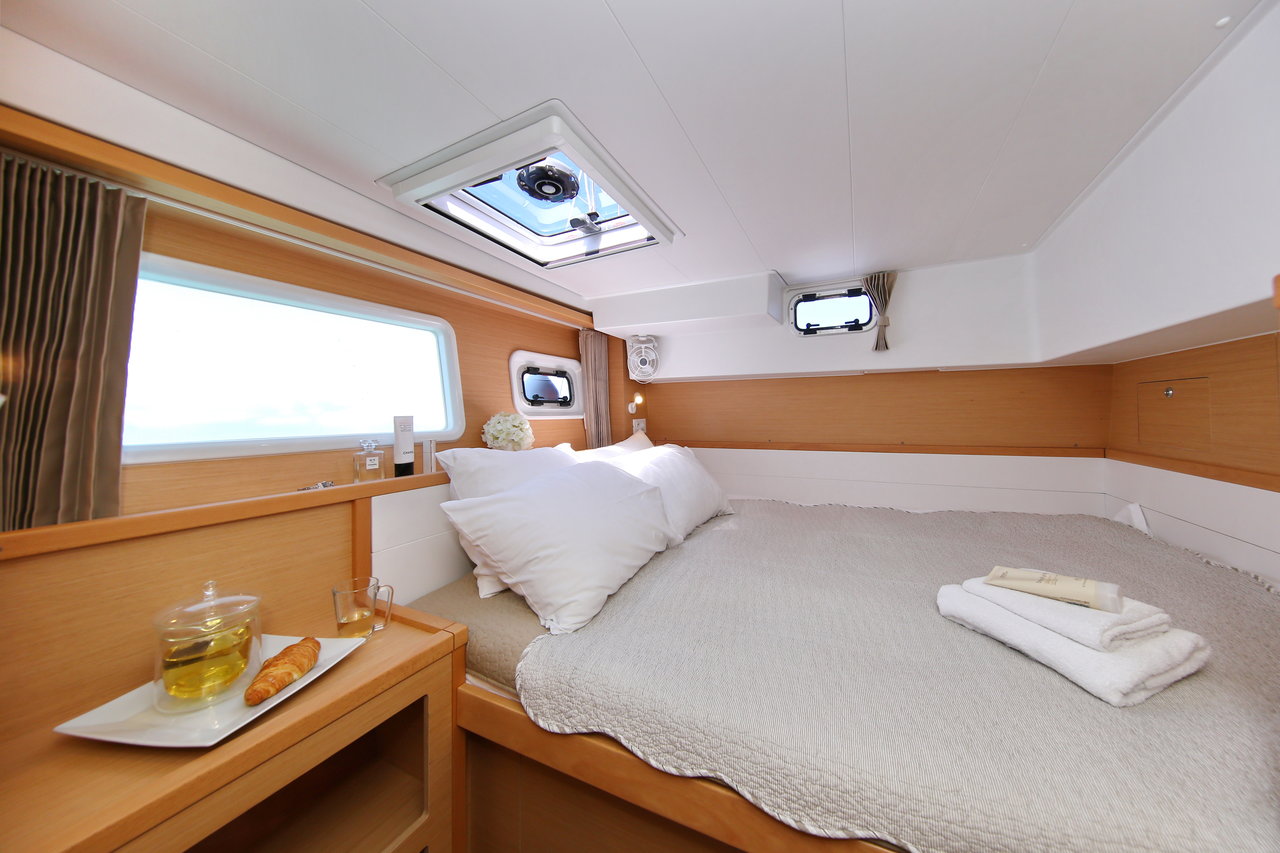 Photo #21 - Lagoon 39 - 4 + 2 cab. (Gin Tonic) in Sukosan - 35344