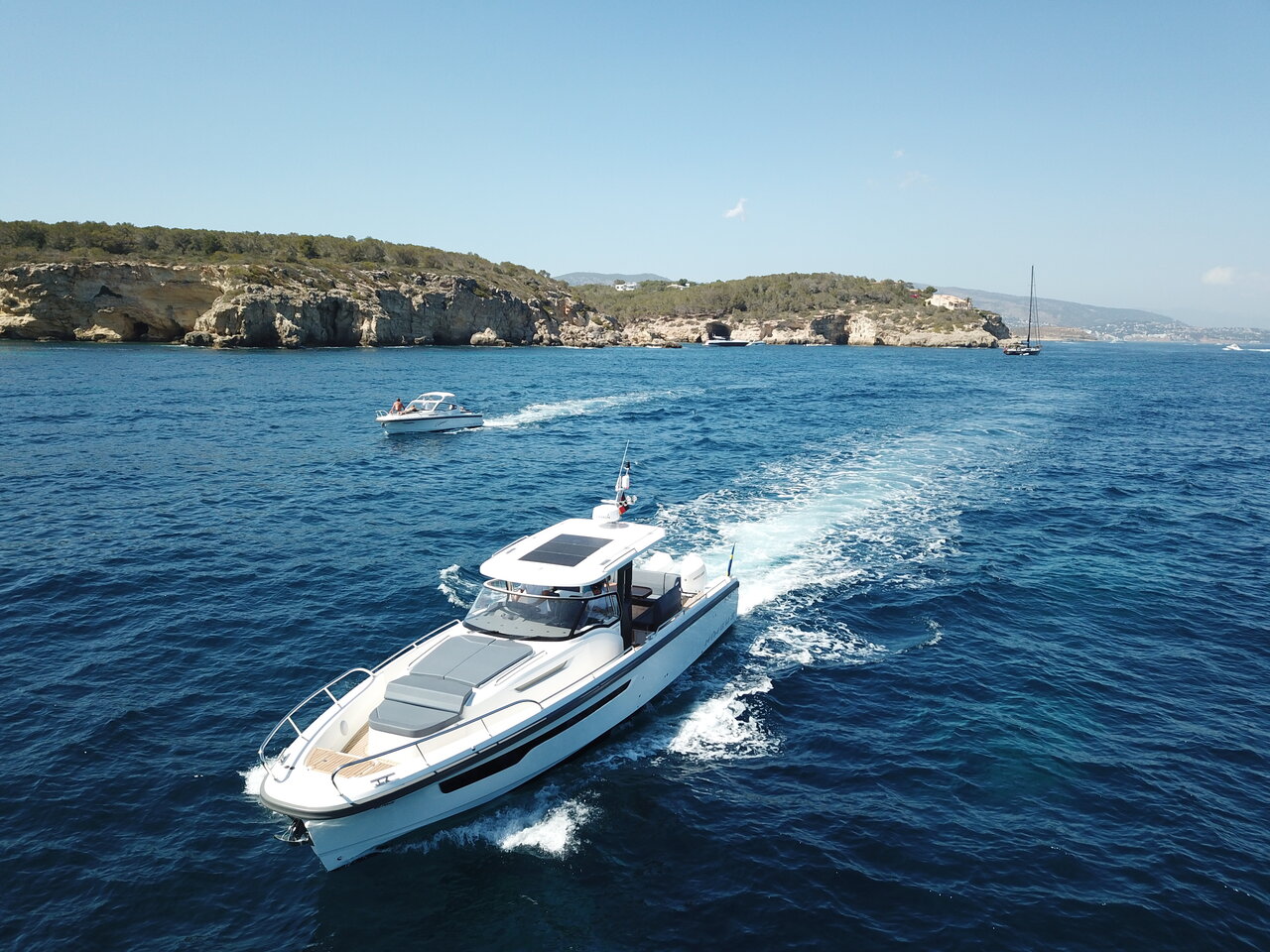 Photo #6 - Nimbus T11 (Ruddy) in Pirovac - 35353