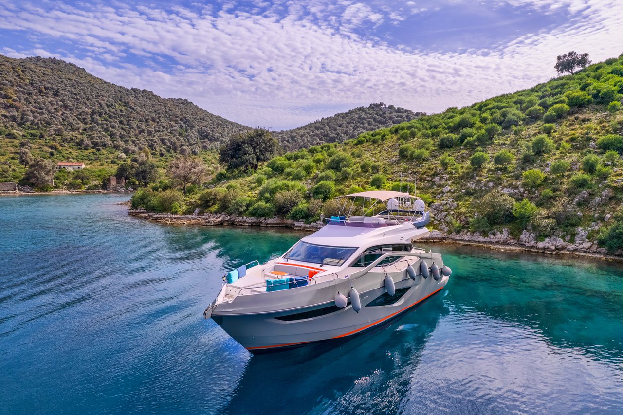 Photo #5 - Numarine 62 Flybridge (Journey) in Gocek - 35362