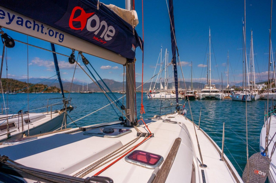 Photo #8 - Sun Odyssey 42i (Winter Breeze) in Fethiye - 35387