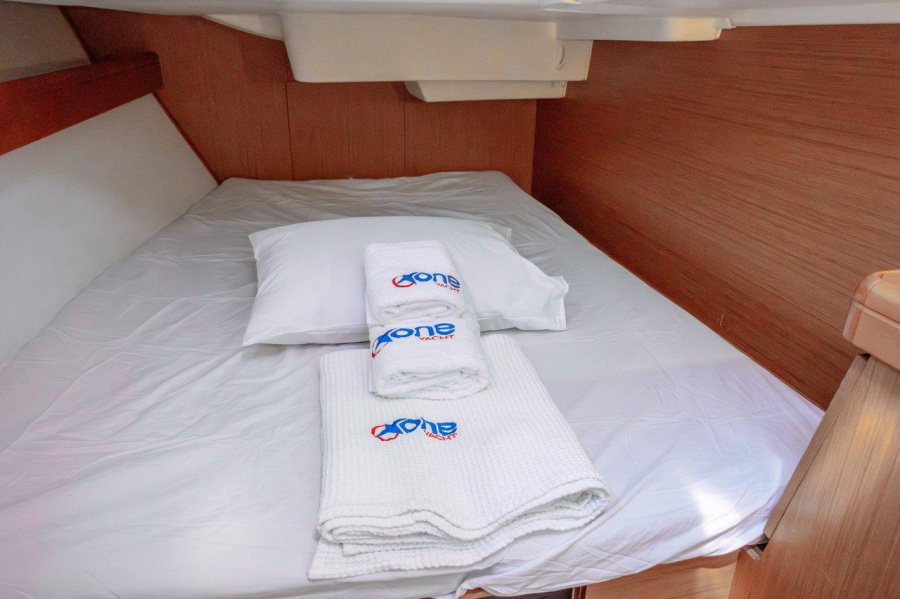Photo #28 - Sun Odyssey 42i (Winter Breeze) in Fethiye - 35387