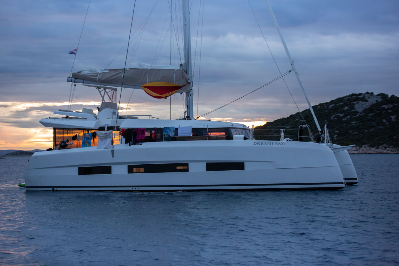 Photo #15 - Dufour 48 Catamaran - 5 + 1 cab. (Seaven) in Kastela - 35403