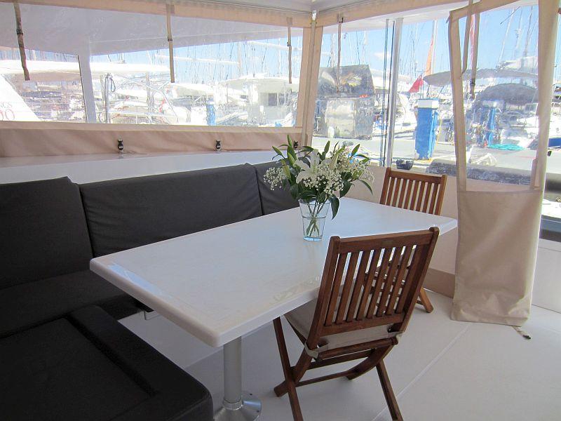 Photo #6 - Nautitech 40 Open - 4 + 1 cab. (Amara) en Palma - 35409
