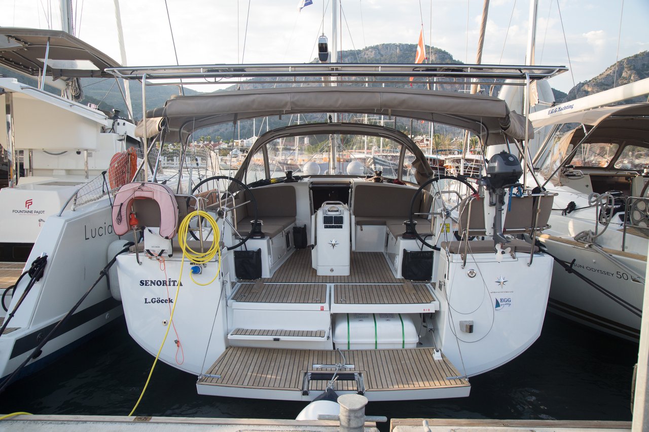 Photo #9 - Sun Odyssey 490 - 4 + 1 cab. (Senorita) in Gocek - 35427