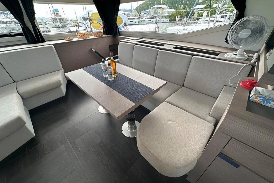 Fountaine Pajot New 51 (Endless Summer)  - 28