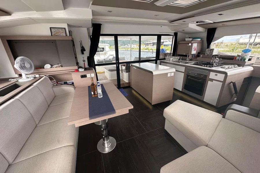 Fountaine Pajot New 51 (Endless Summer)  - 21