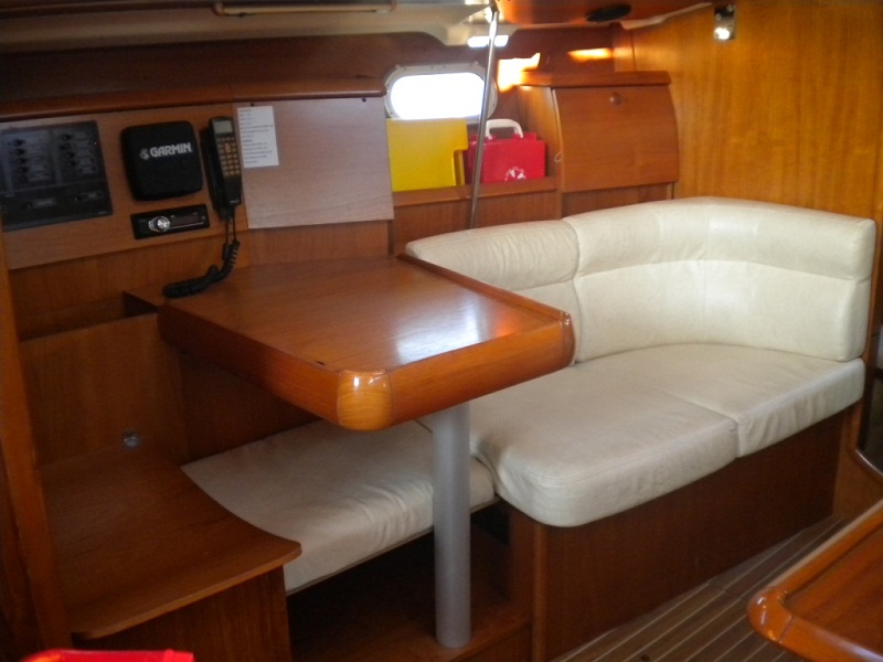 Photo #9 - Sun Odyssey 40 (Panic) in Atene - 35446
